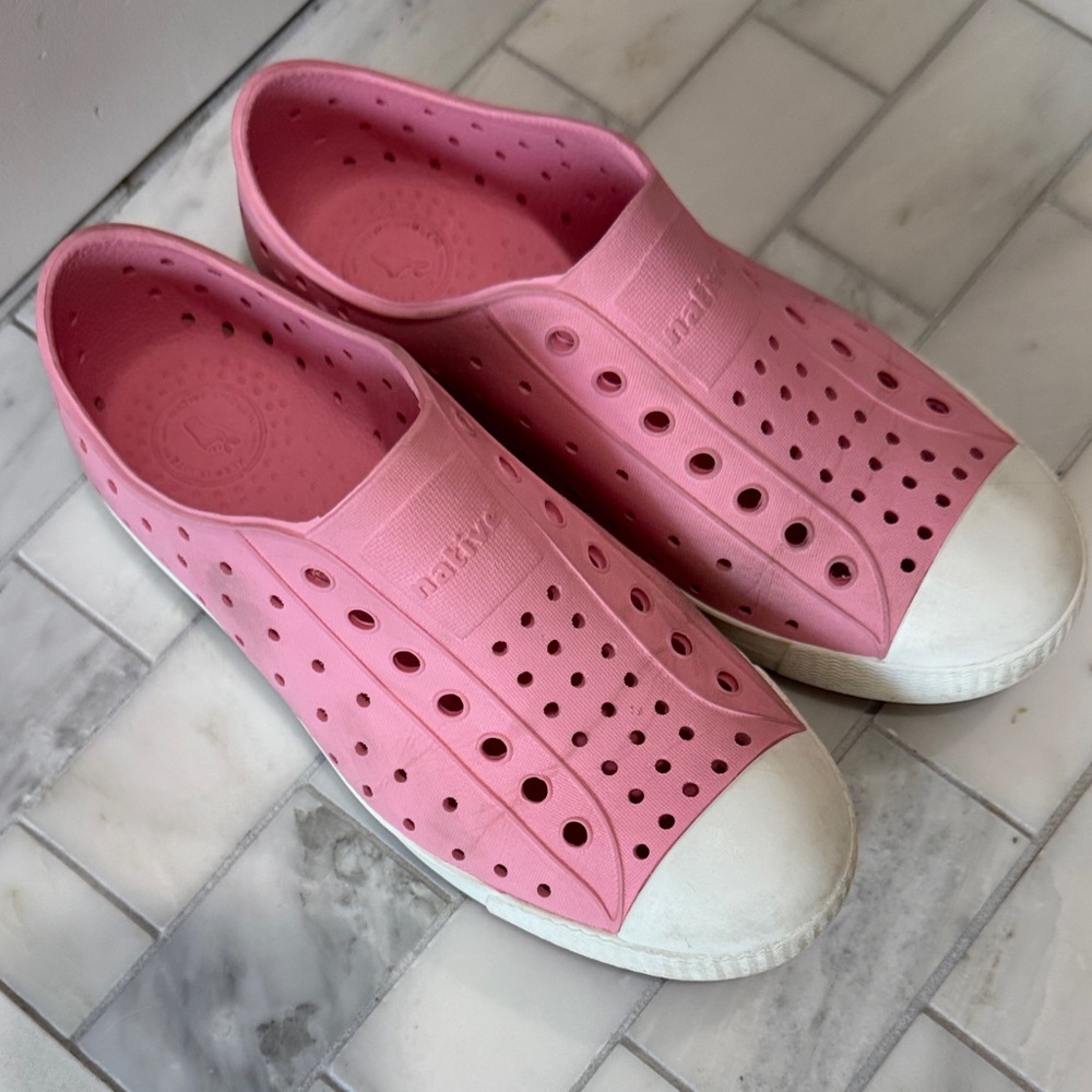 Light Pink Native Shoes - Picture 2 of 4